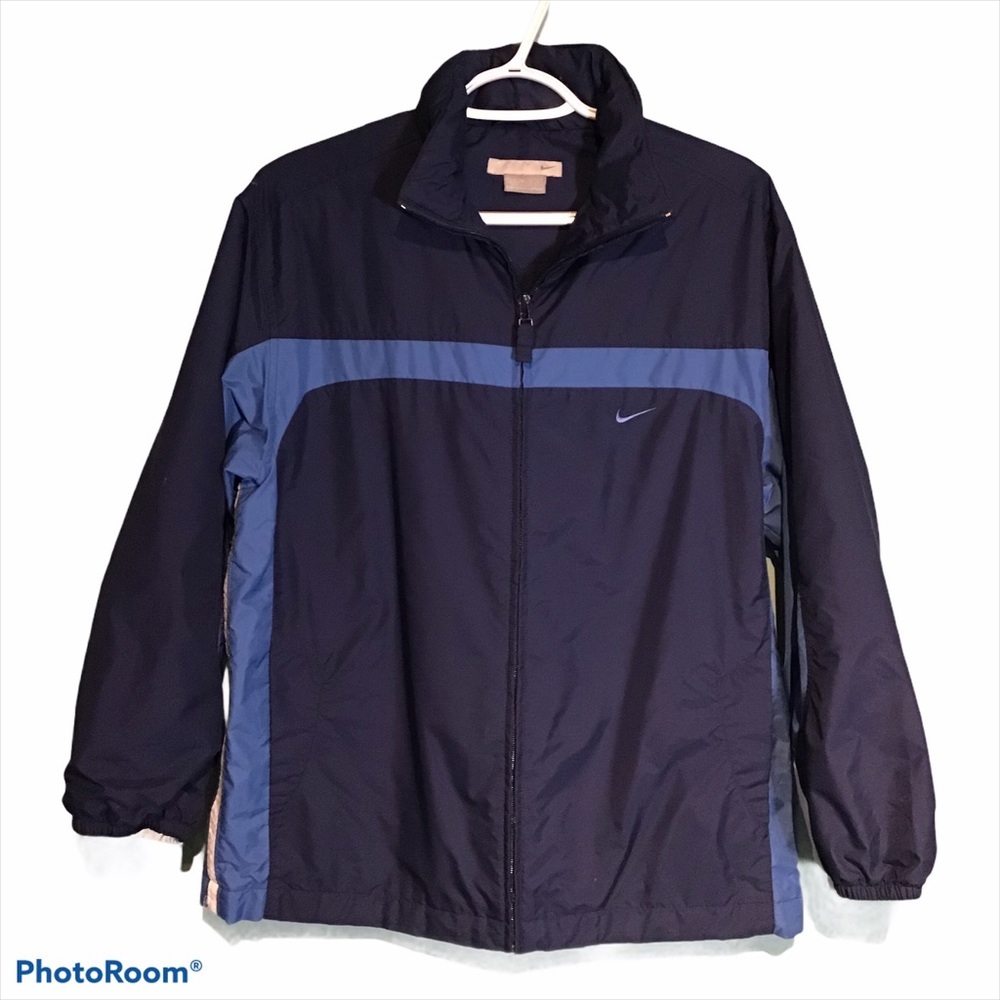 Boy’s Nike Light Jacket/Windbreaker size L